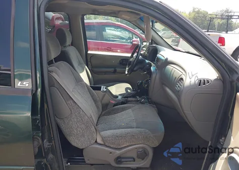 2002 Chevrolet Trailblazer Ls from USA, damaged, VIN 1GNDT13S022509001